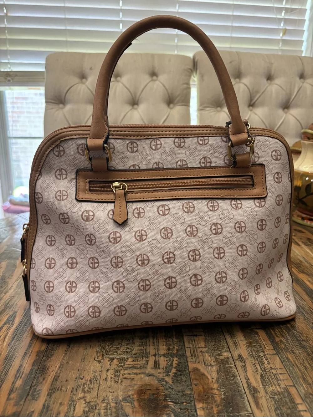 Giani Bernini guc satchel